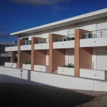 Vila Branca Duplex 85 아파트 *